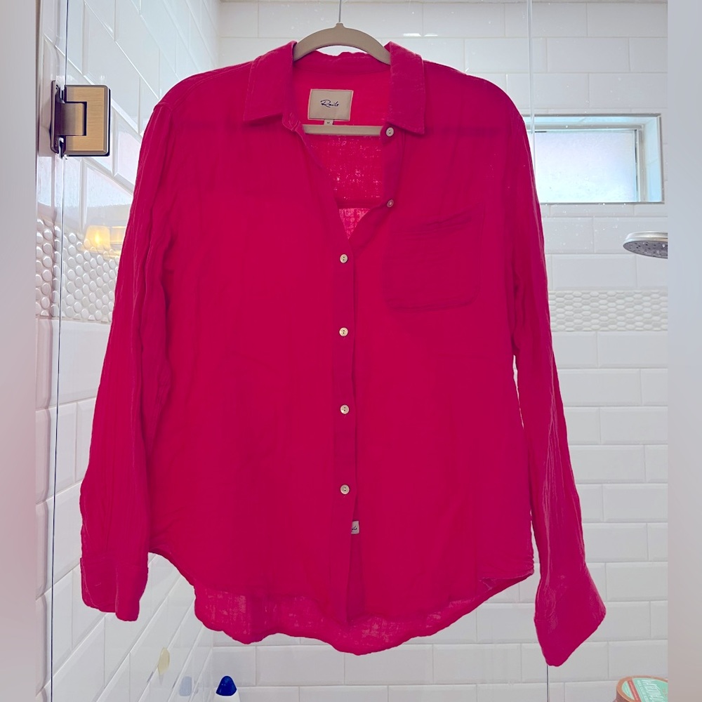 Rails button down